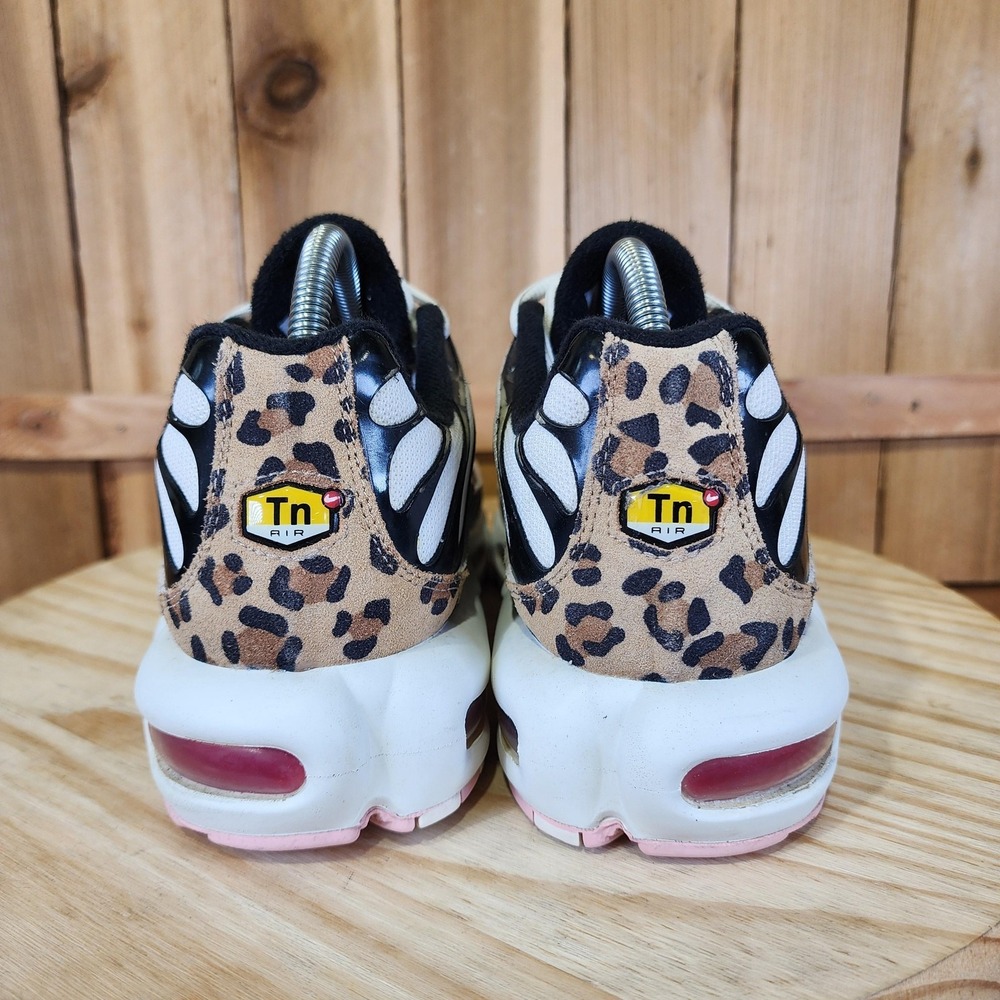 Nike Air Max Plus Shoes Womens 10 Pink Animal Instinct Print Sneakers DZ4842-600 - Picture 4 of 10